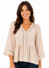 Load image into Gallery viewer, Monroe Top by Mary Square