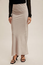 Load image into Gallery viewer, Sylvie Skirt: Large