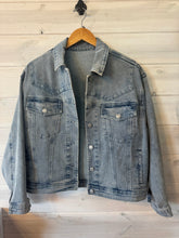 Load image into Gallery viewer, Back Street Jacket