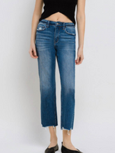 Load image into Gallery viewer, Victoria Jeans