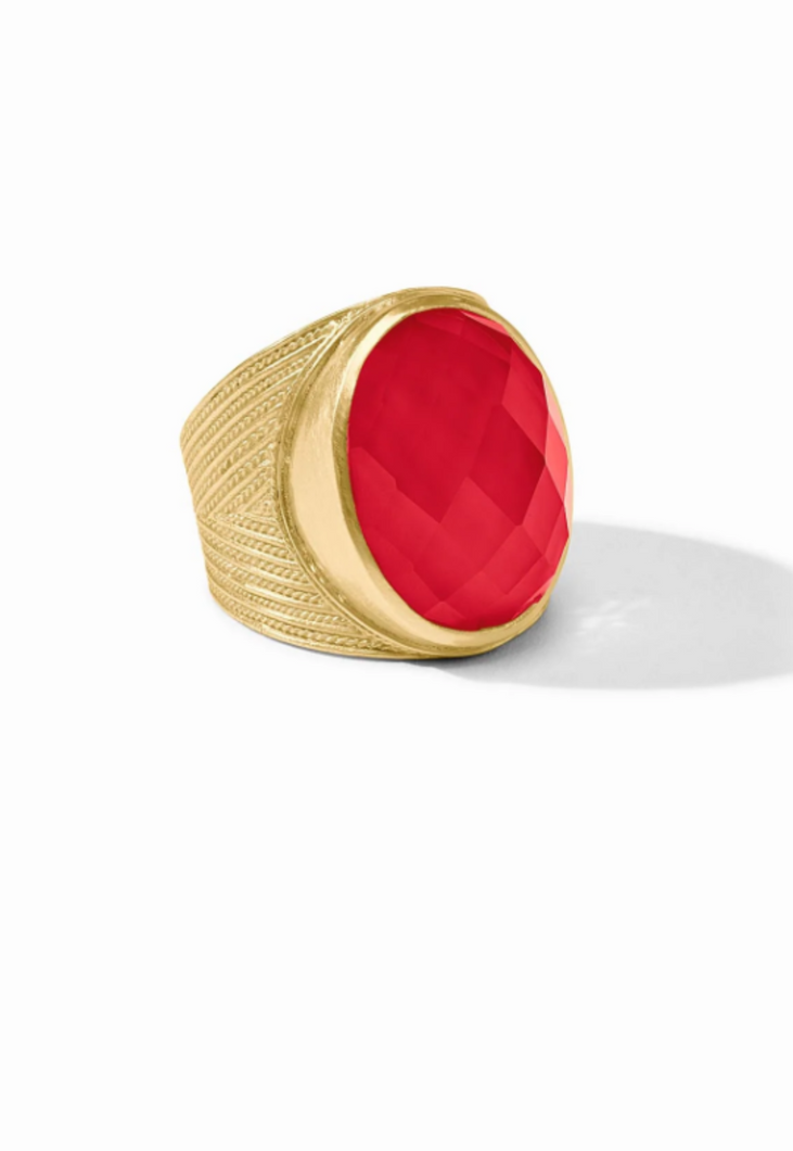 JV Verona Ring: Strawberry