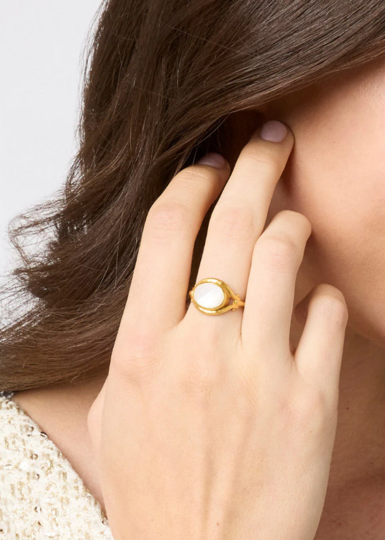 JV Saratoga Stone Ring