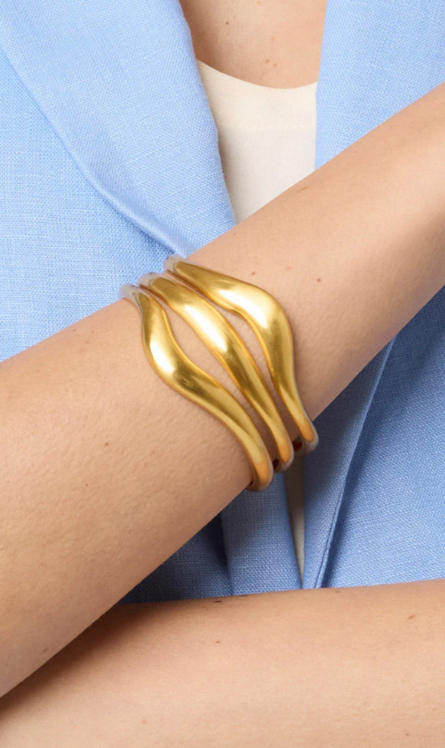 JV Wave Cuff