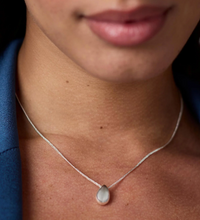 Load image into Gallery viewer, JV Silver Wave Delicate Necklace