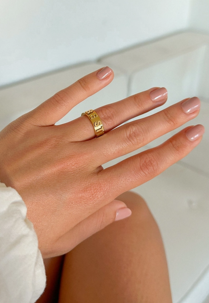 Be Still Ring: Size 8