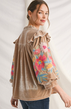 Load image into Gallery viewer, Boho Blooms Top