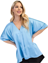 Load image into Gallery viewer, Skies The Limit Blouse