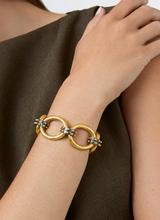 Load image into Gallery viewer, JV Soho Link Bracelet