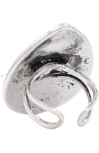 Load image into Gallery viewer, Etched Silver Ring