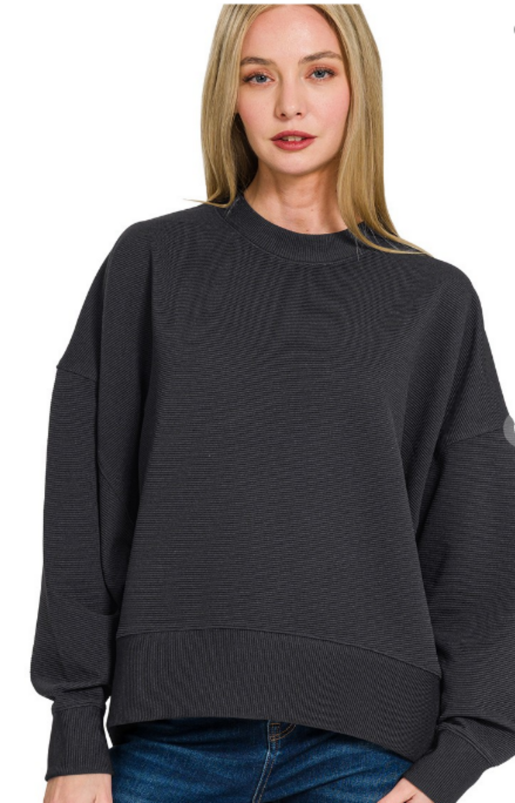 Millie Pullover: Black