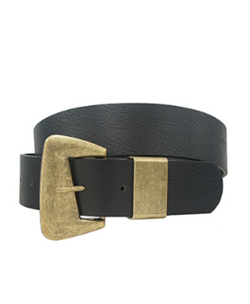 Angled Buckle Belt: Black