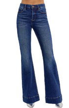 Load image into Gallery viewer, Keaton Jeans