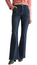 Load image into Gallery viewer, Becket Jeans