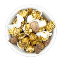 Load image into Gallery viewer, Cinnamon Roll Crunch 16 oz