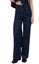 Load image into Gallery viewer, Cyrus Trouser Jeans: Large
