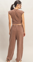 Load image into Gallery viewer, Out Of Town Set: Brown