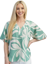 Load image into Gallery viewer, Verdant Blouse: Medium