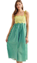 Load image into Gallery viewer, New Zealand Dress
