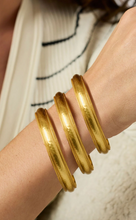Load image into Gallery viewer, JV Cannes Bangle: Medium