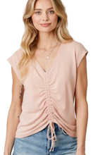 Load image into Gallery viewer, Scrunch Top: Pink/Large