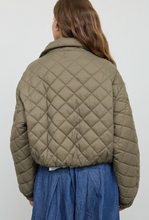 Load image into Gallery viewer, Leerey Coat