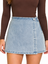 Load image into Gallery viewer, Tripp Skort
