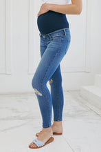 Load image into Gallery viewer, Baby Love Maternity Jeans